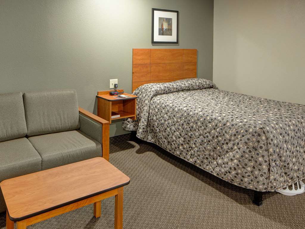 Woodspring Suites Savannah Garden City 객실 사진